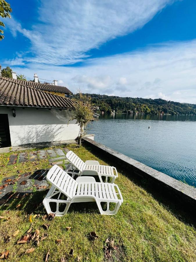 Boat House Facing The Lake Orta San Giulio Exterior foto