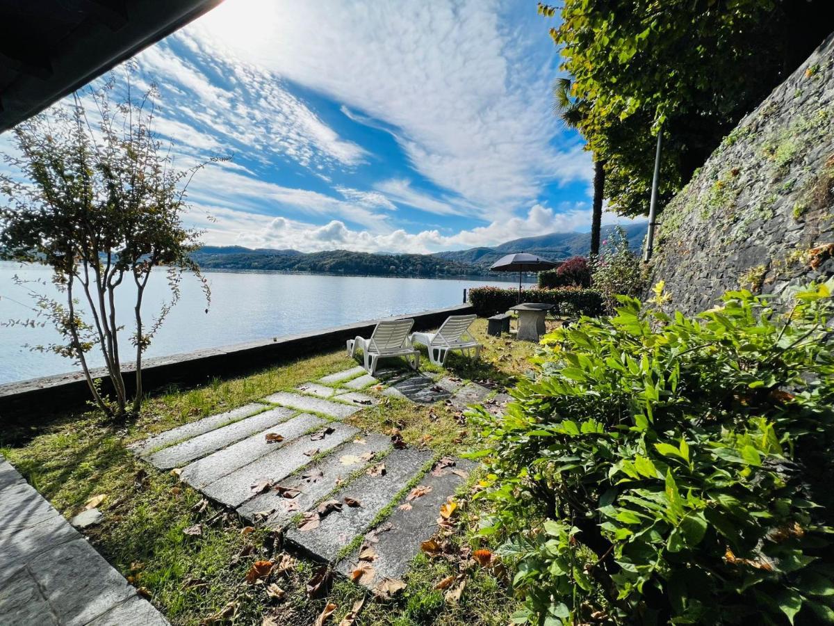 Boat House Facing The Lake Orta San Giulio Exterior foto